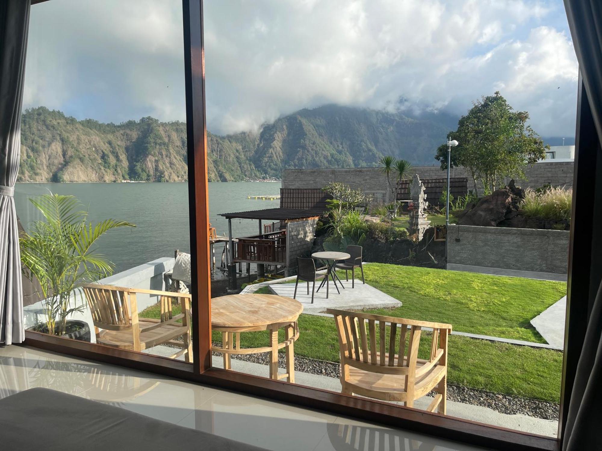 Batur Holiday Kubupenlokan Exterior photo